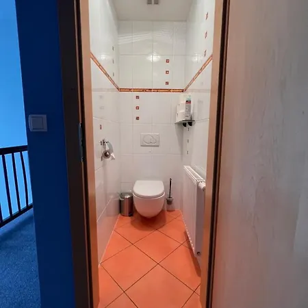 Schoenes Haus Inmitten Der Schoenen 度假居 *