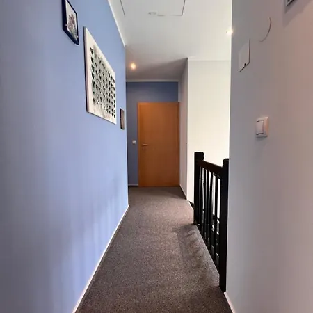 Schoenes Haus Inmitten Der Schoenen Feriehus *