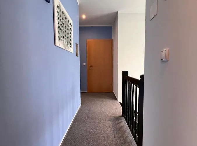 Schoenes Haus Inmitten Der Schoenen Σπίτι διακοπών *